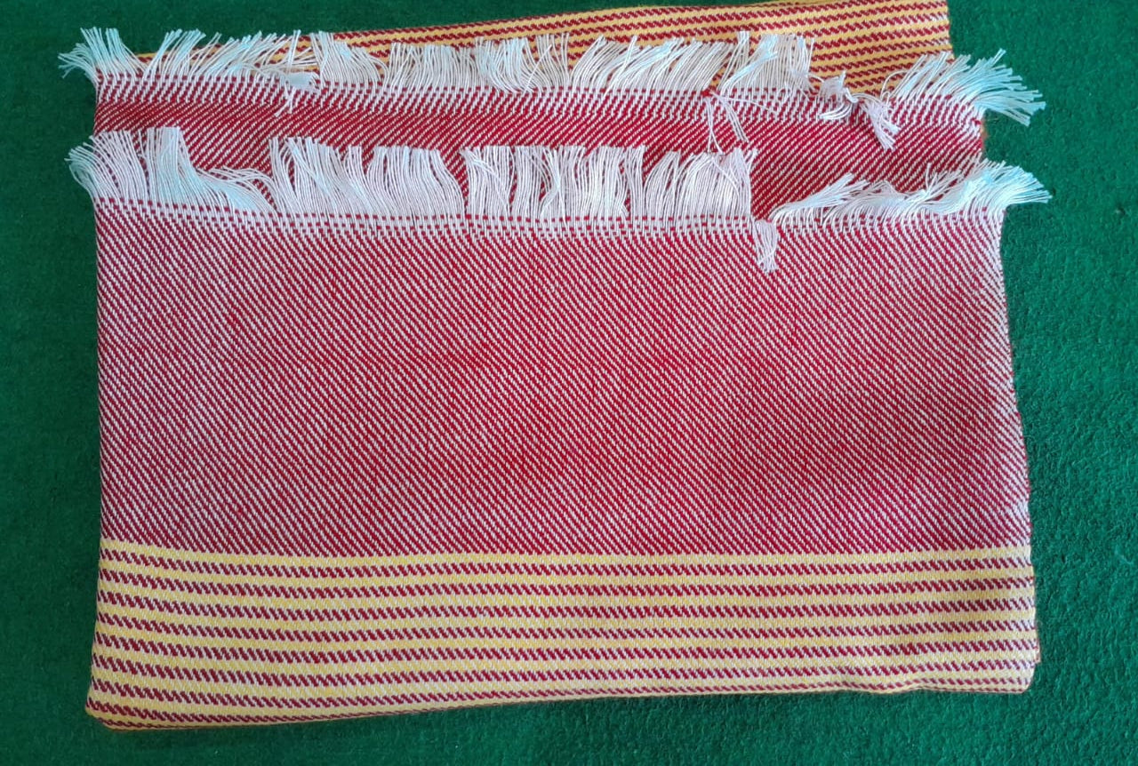 Daffodil Stole with Lining Design